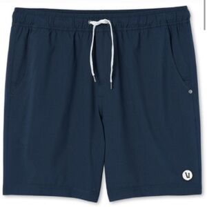 Vuori Men's Kore Lined Shorts - Medium 7inch